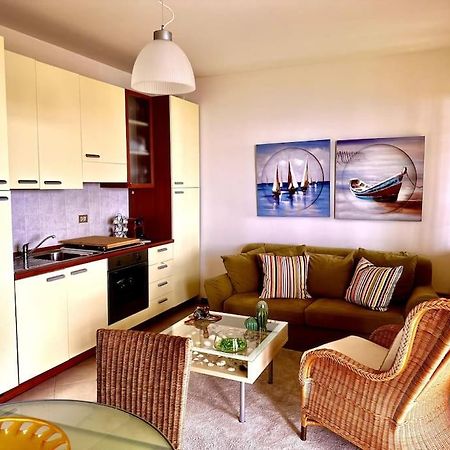 Casa Giulia: Un'Oasi Di Pace Apartment Toscolano Maderno Luaran gambar