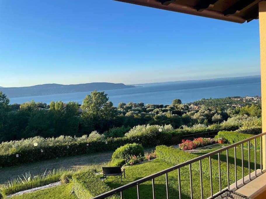 Casa Giulia: Un'Oasi Di Pace Apartment Toscolano Maderno Luaran gambar